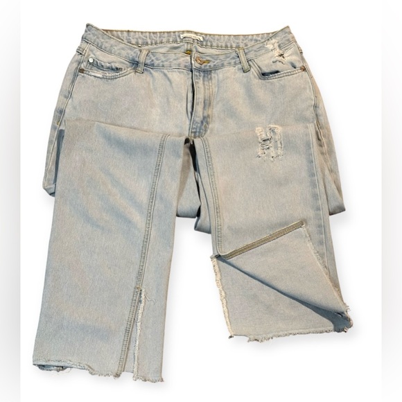 Avec Les Filles Straight Leg Split Hem Jeans - Picture 1 of 9